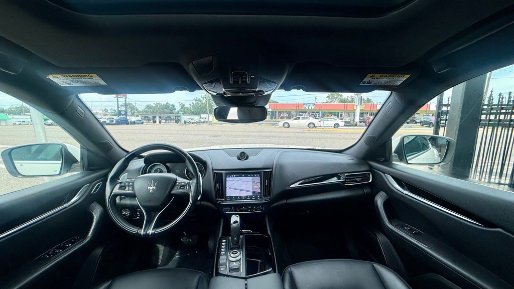 2023 Maserati Levante Image 13