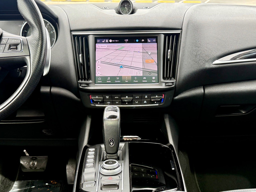 2023 Maserati Levante Image 36