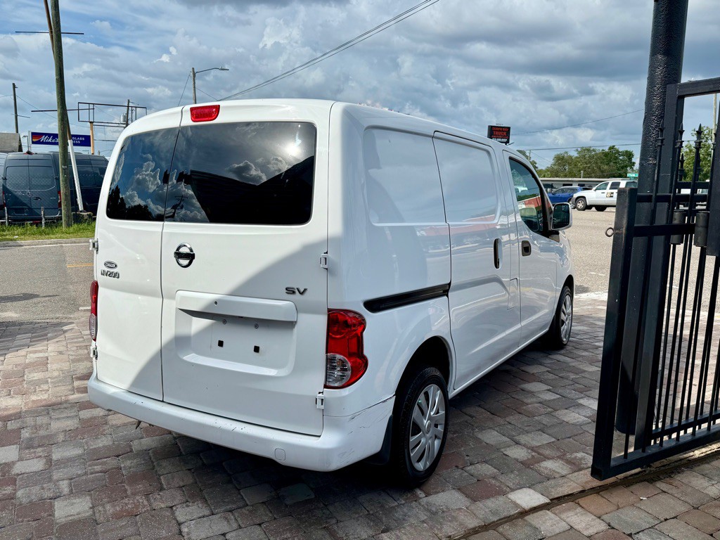 2020 Nissan NV200 Image 9