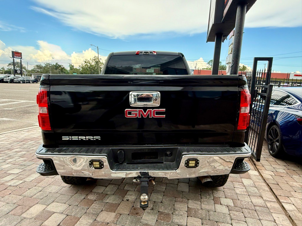 2017 GMC Sierra Image 7