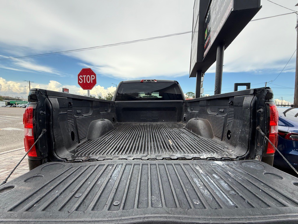 2017 GMC Sierra Image 16