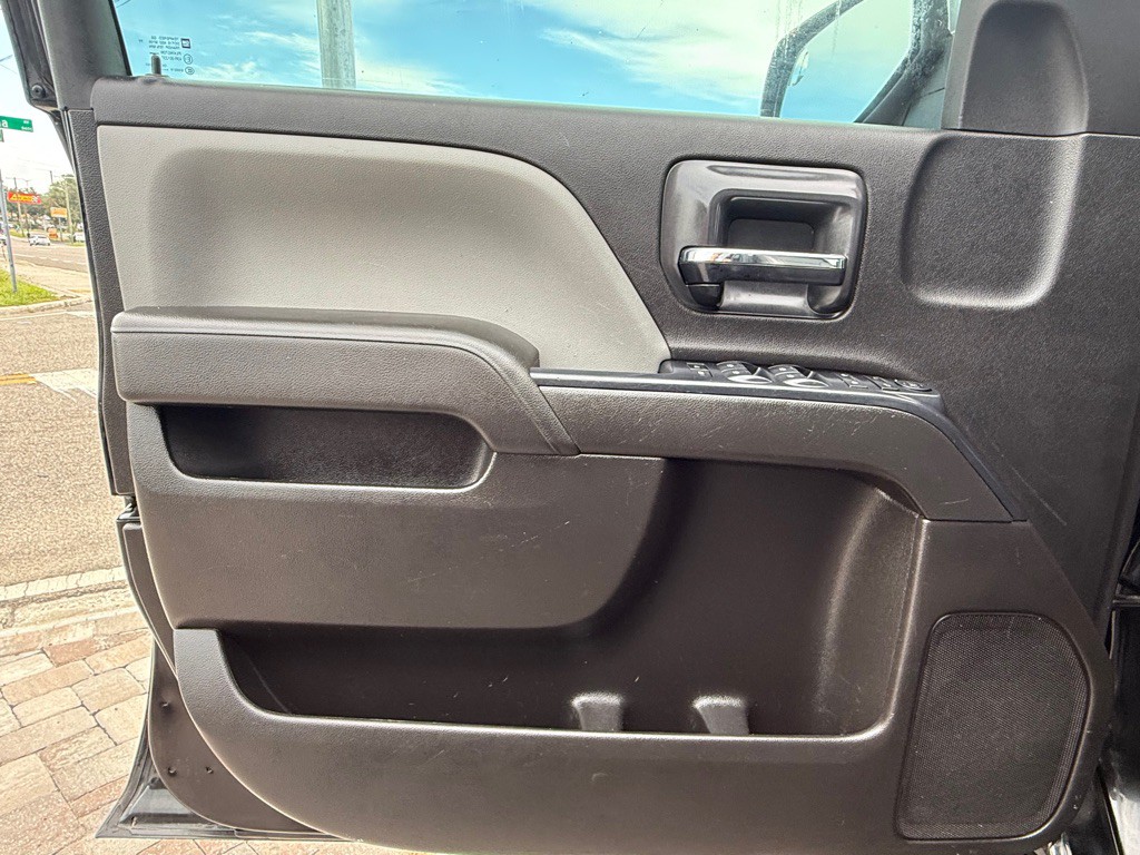 2017 GMC Sierra Image 31