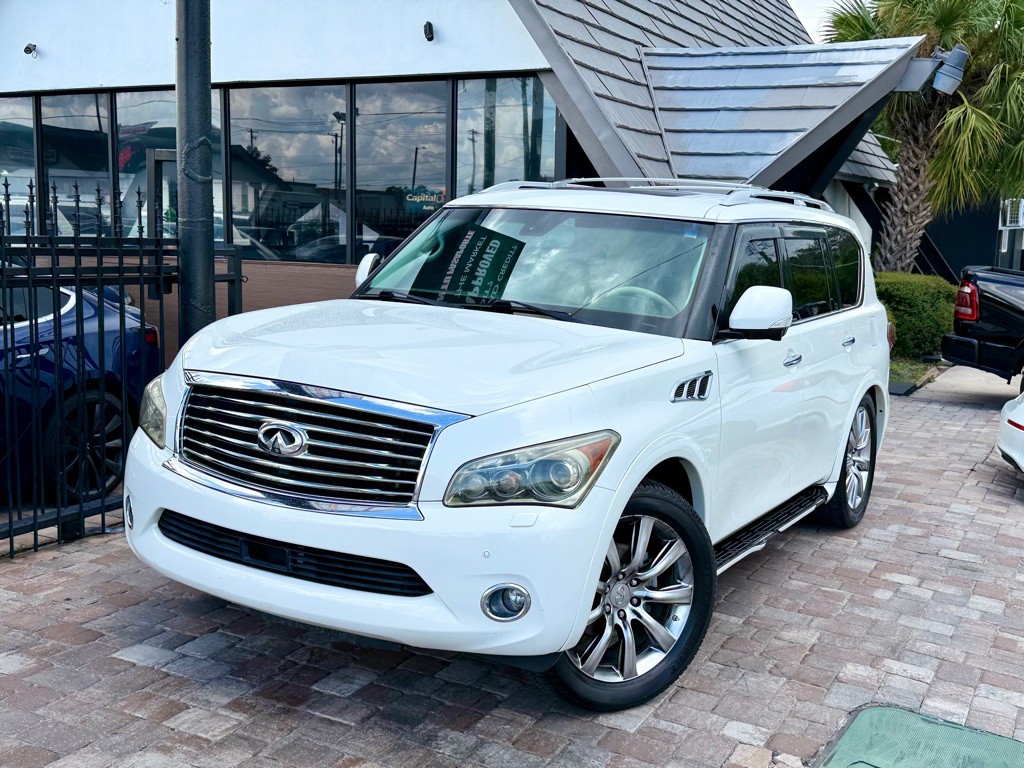 2012 INFINITI QX56 Image 1