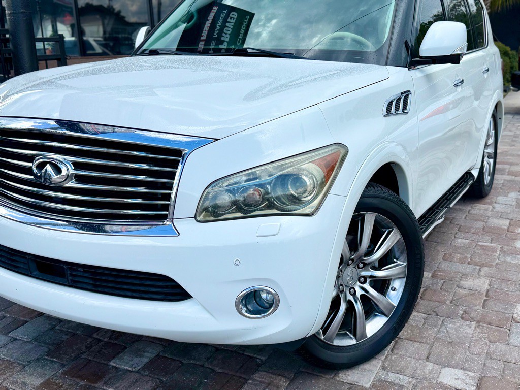 2012 INFINITI QX56 Image 21