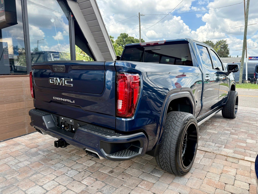 2021 GMC Sierra Image 8