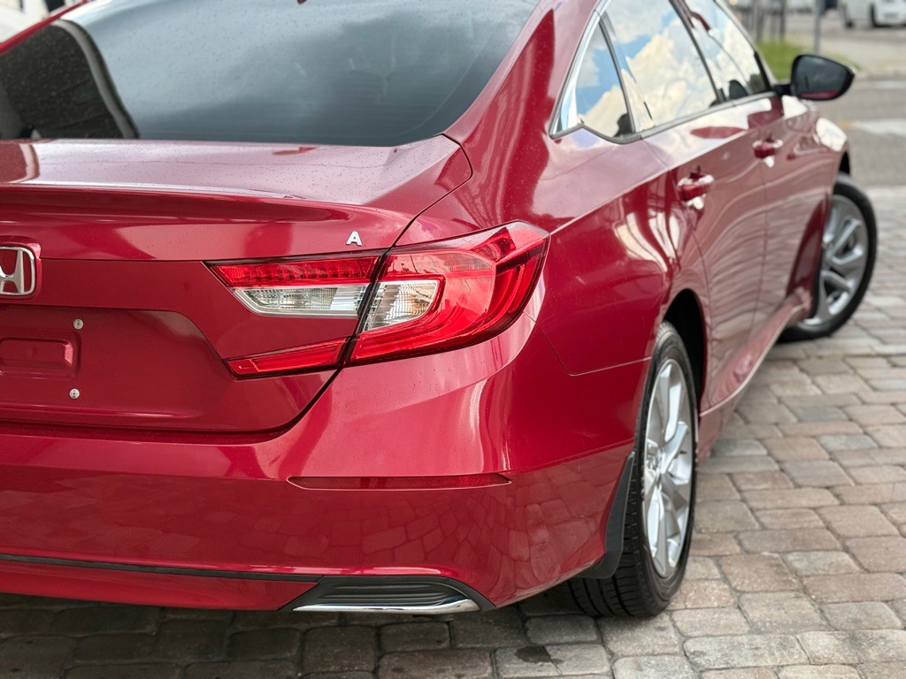 2018 Honda Accord Image 22