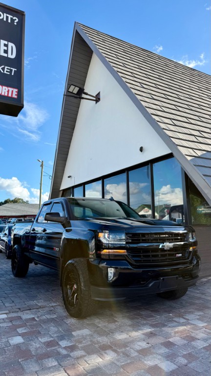 2018 Chevrolet Silverado 1500 Image 3