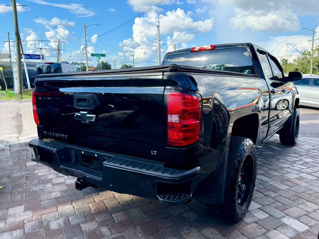 2018 Chevrolet Silverado 1500 Image 12