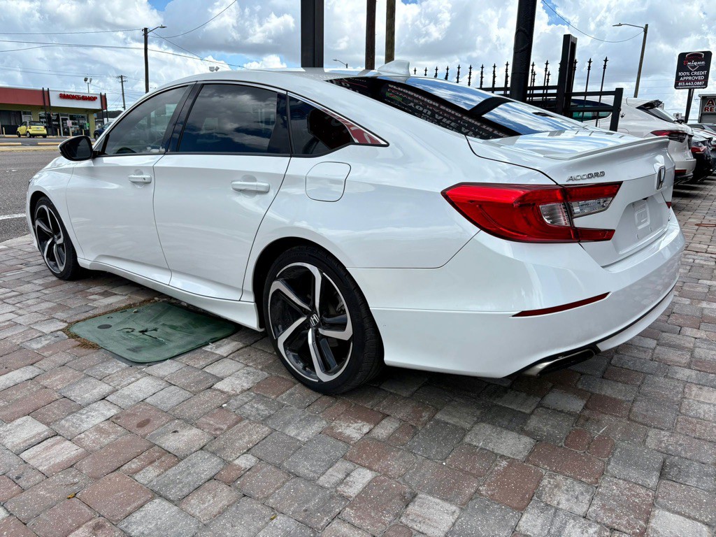 2019 Honda Accord Image 4