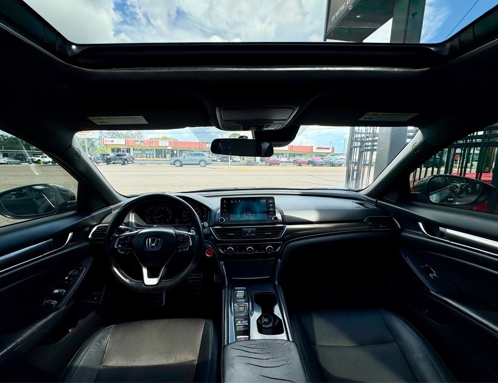 2018 Honda Accord Image 10
