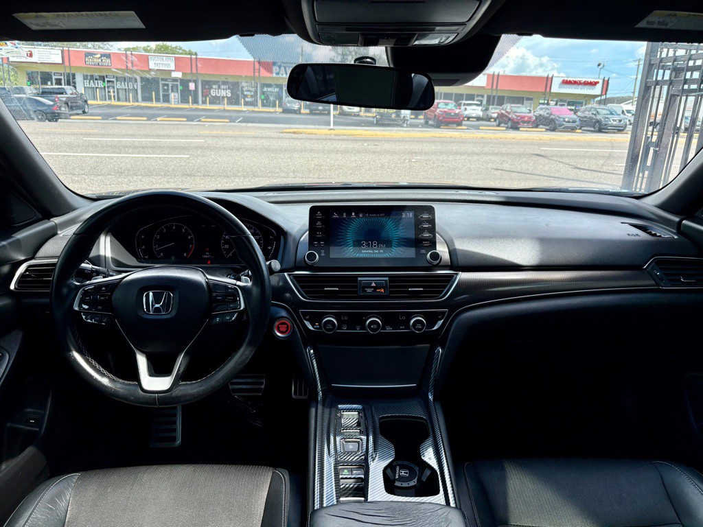 2018 Honda Accord Image 11