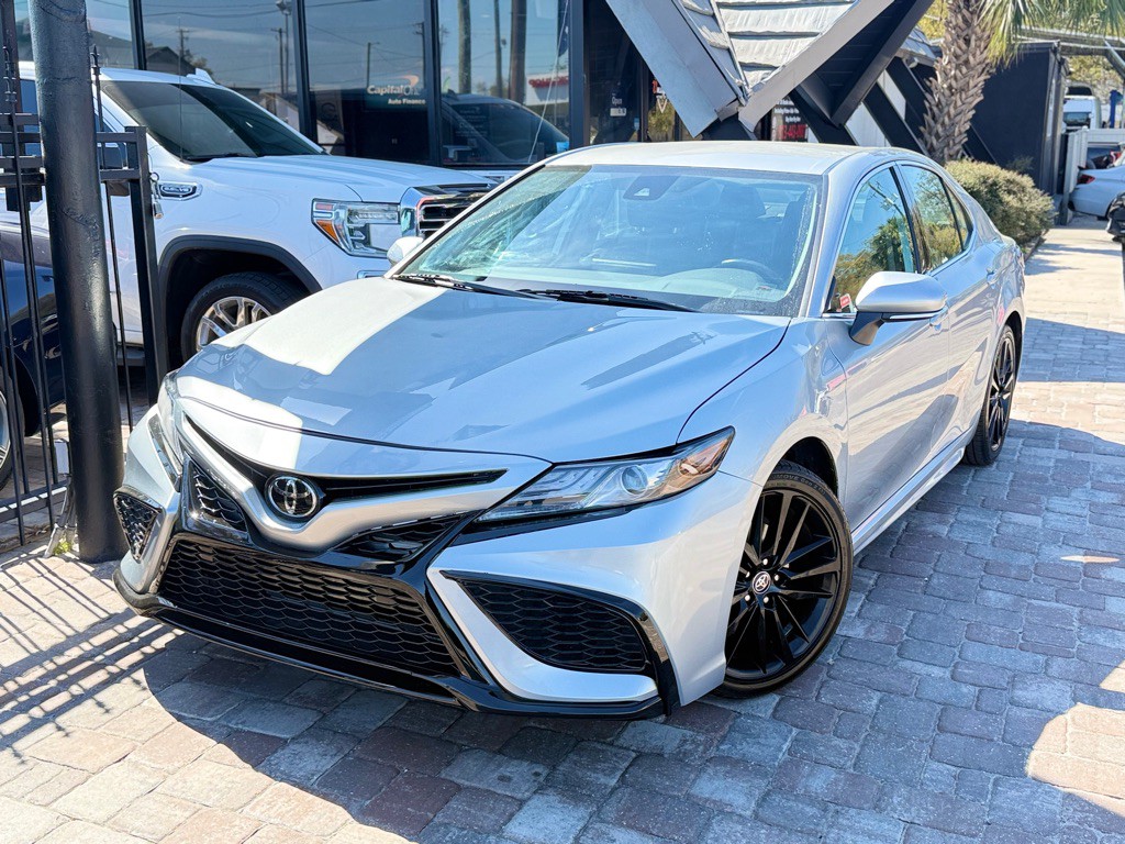 2023 Toyota Camry Image 1