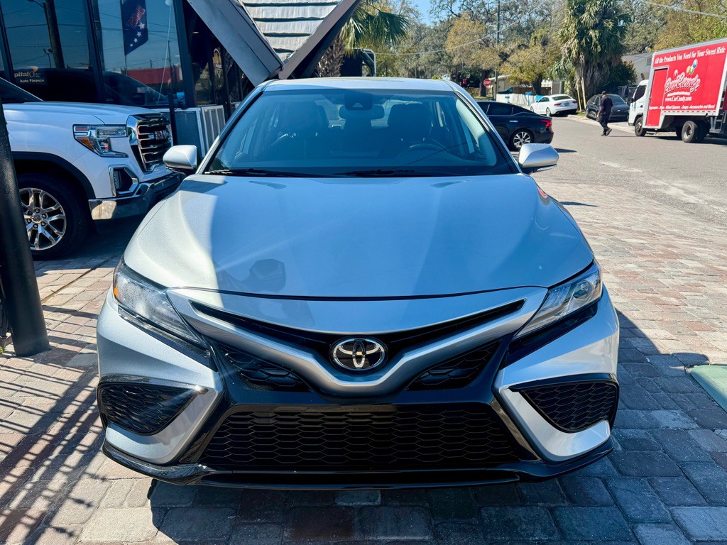 2023 Toyota Camry Image 3