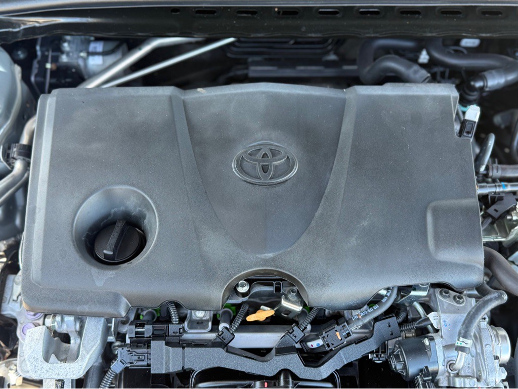 2023 Toyota Camry Image 25