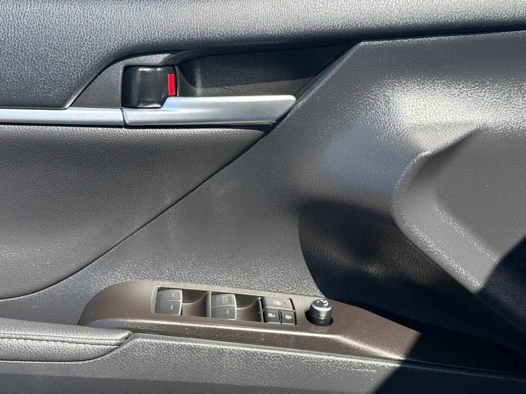 2023 Toyota Camry Image 31
