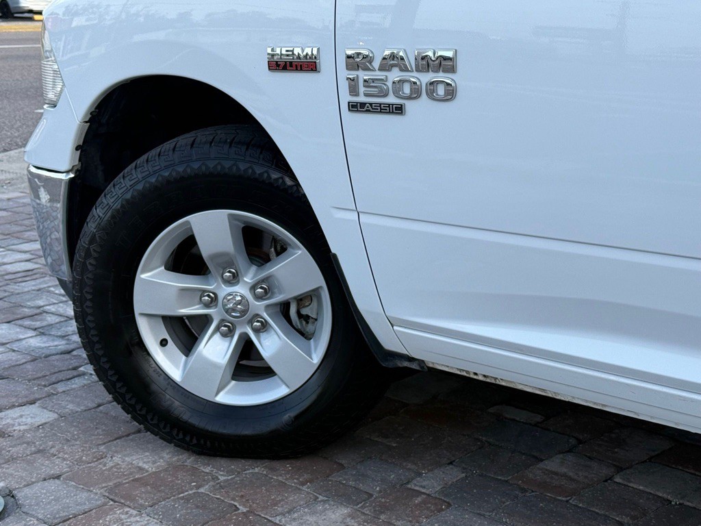2019 RAM 1500 Image 8