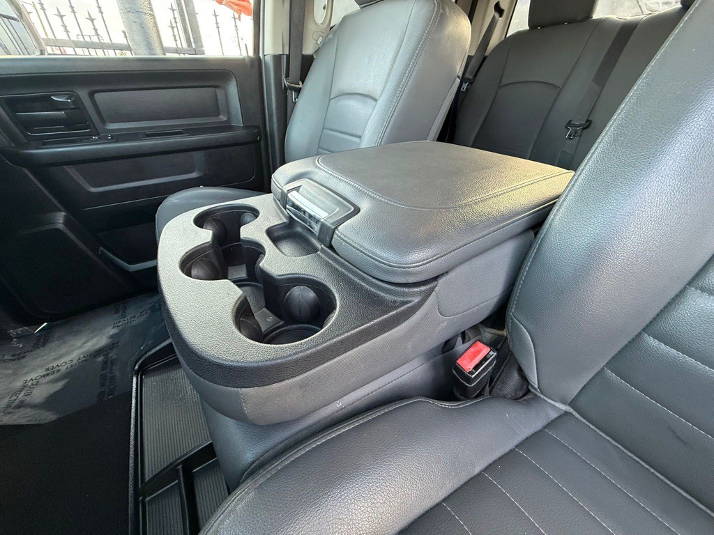 2019 RAM 1500 Image 32