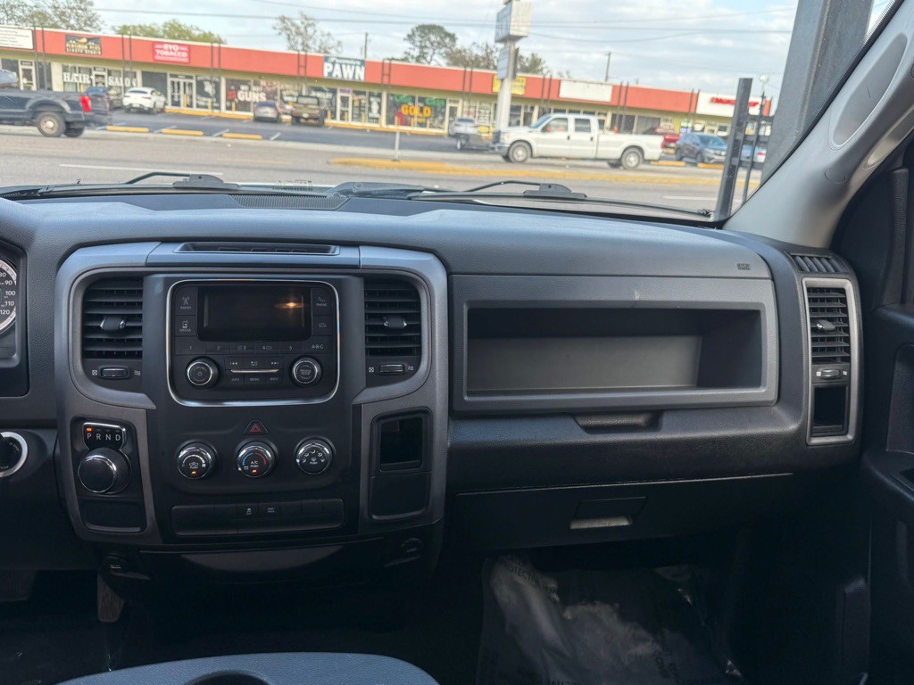 2019 RAM 1500 Image 33