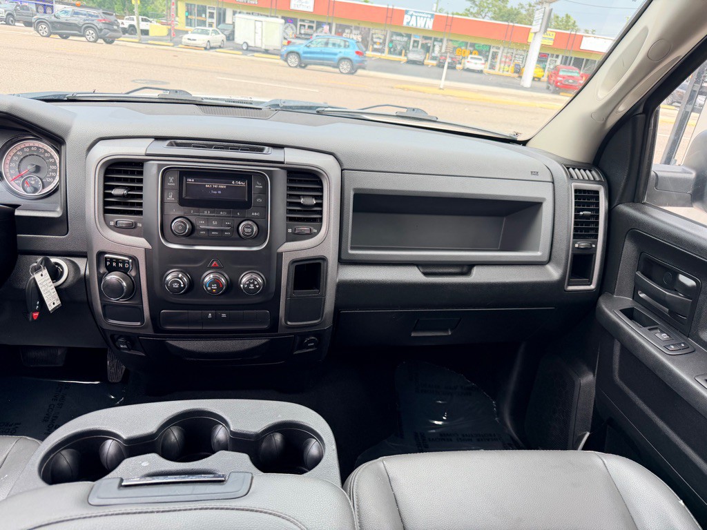 2019 RAM 1500 Image 33