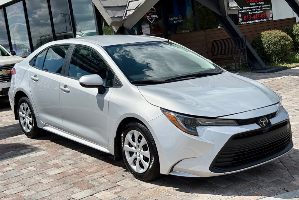 2023 Toyota Corolla Image 3