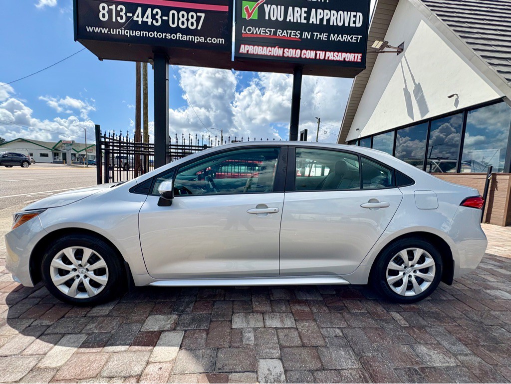 2023 Toyota Corolla Image 4