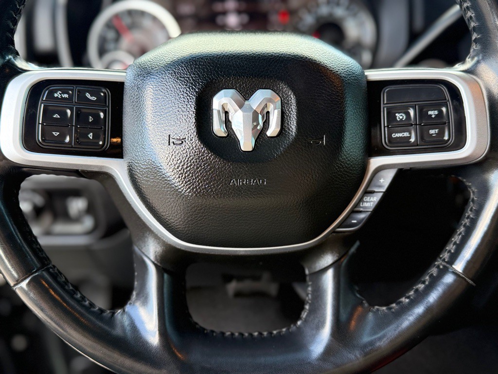 2022 RAM 3500 Image 20