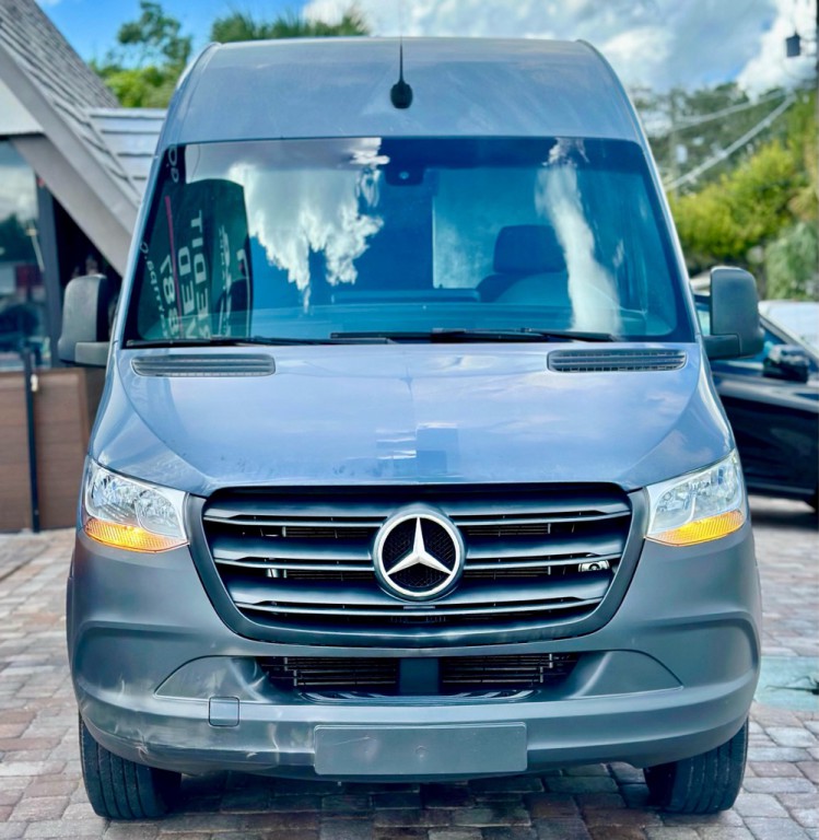 2019 Mercedes-Benz Sprinter Image 3
