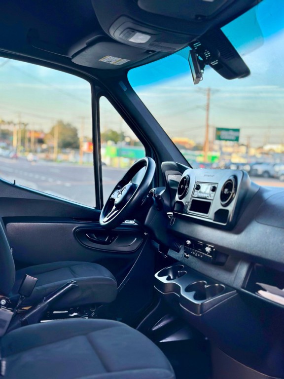 2019 Mercedes-Benz Sprinter Image 20