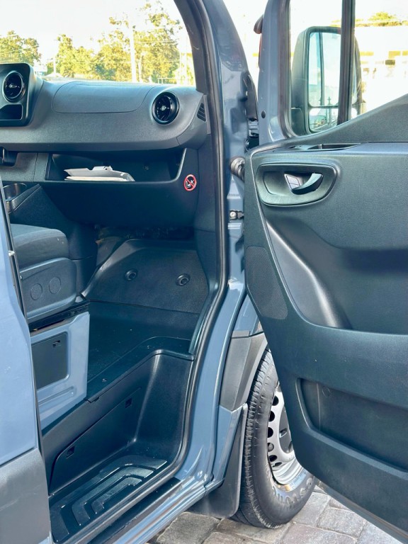 2019 Mercedes-Benz Sprinter Image 22
