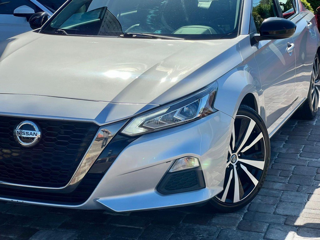 2020 Nissan Altima Image 20