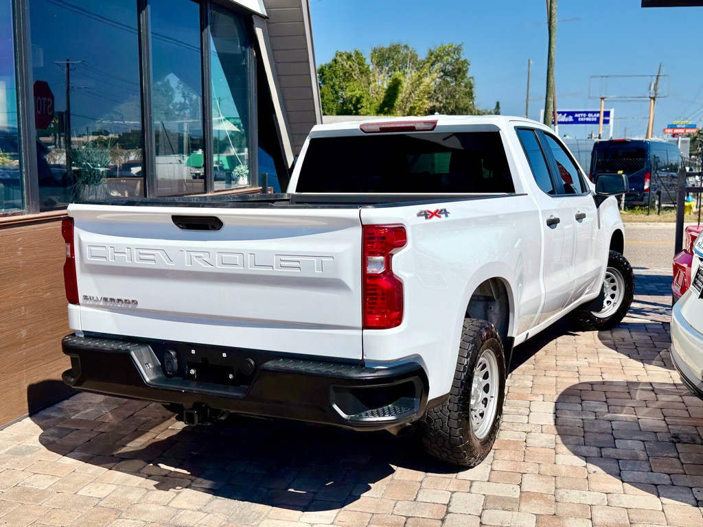 2022 Chevrolet Silverado 1500 Image 3