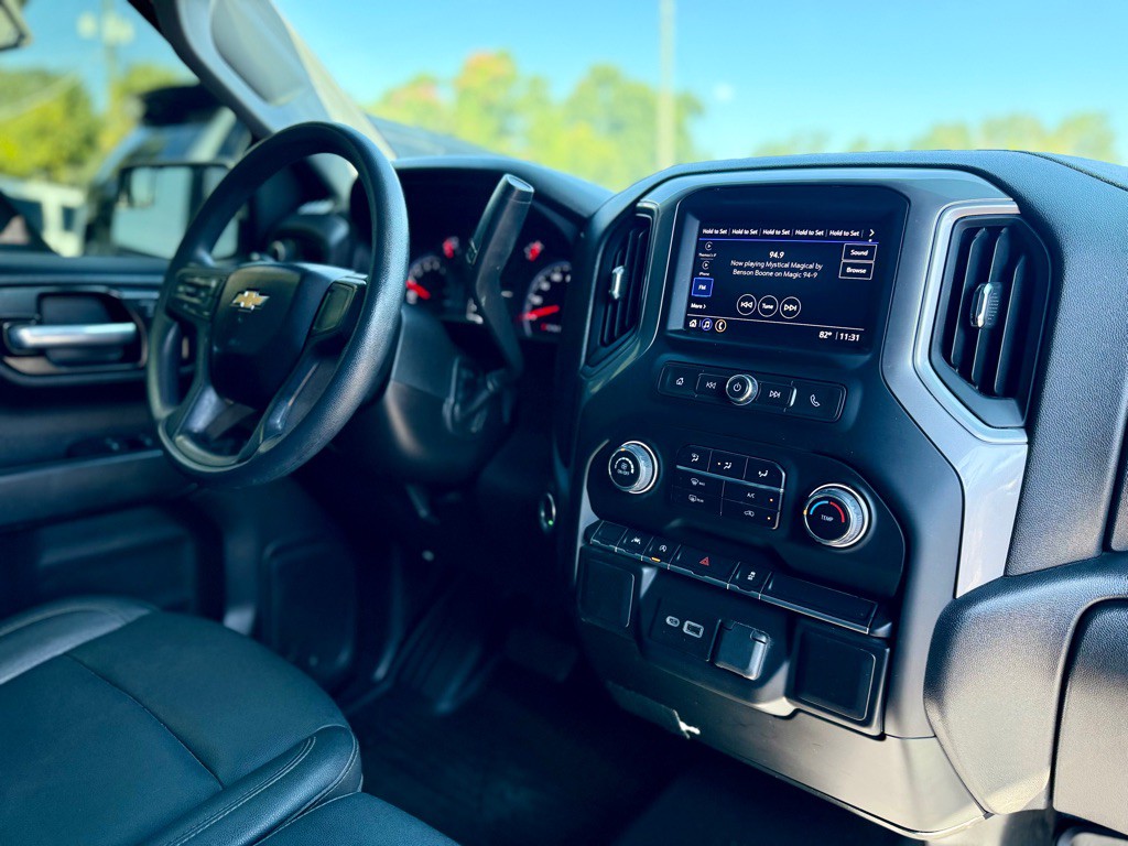 2022 Chevrolet Silverado 1500 Image 17