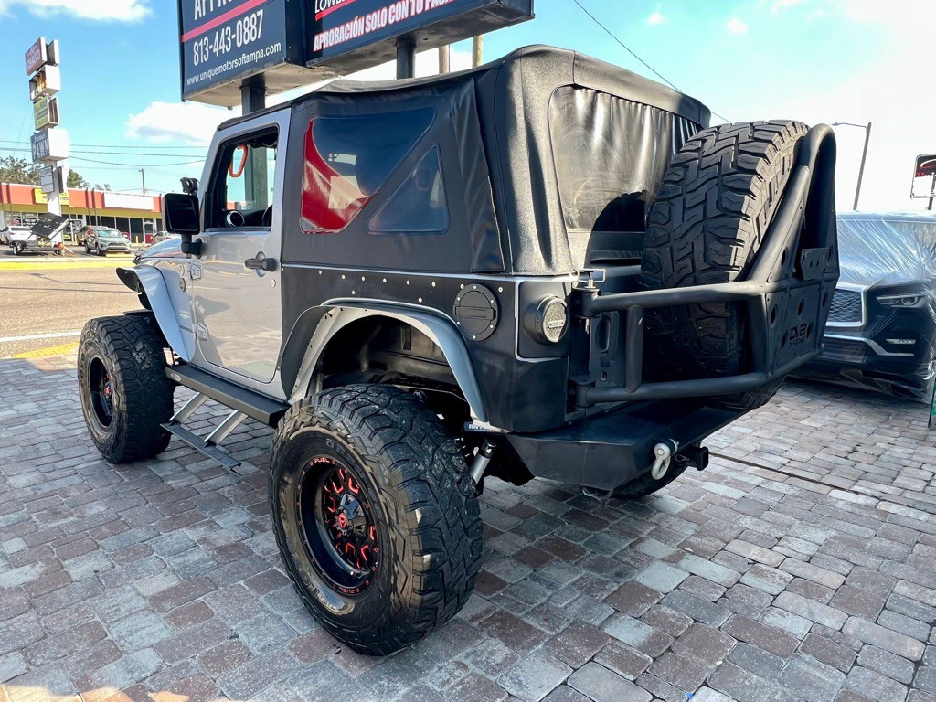 2014 Jeep Wrangler Image 7