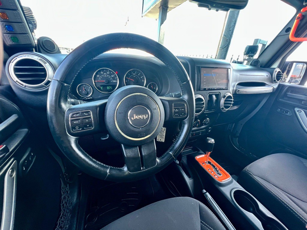 2014 Jeep Wrangler Image 15