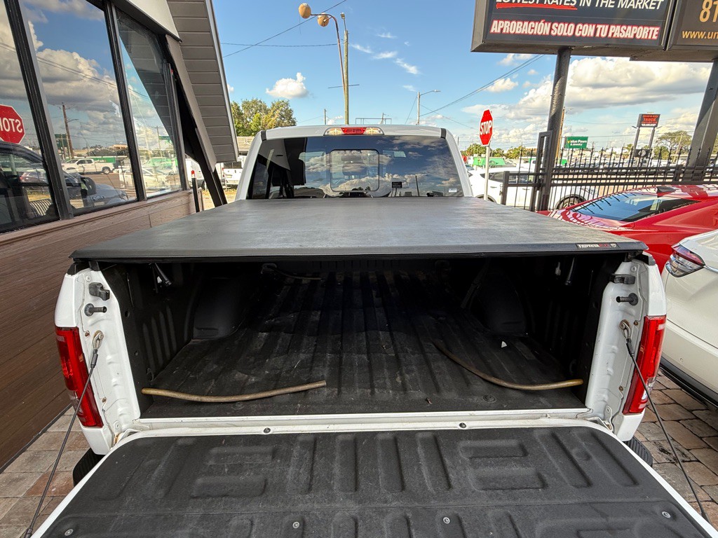 2017 Ford F-150 Image 19