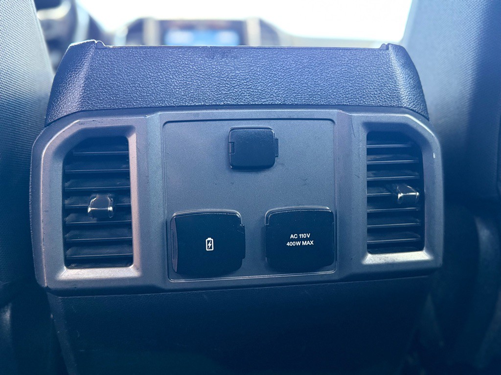 2017 Ford F-150 Image 37