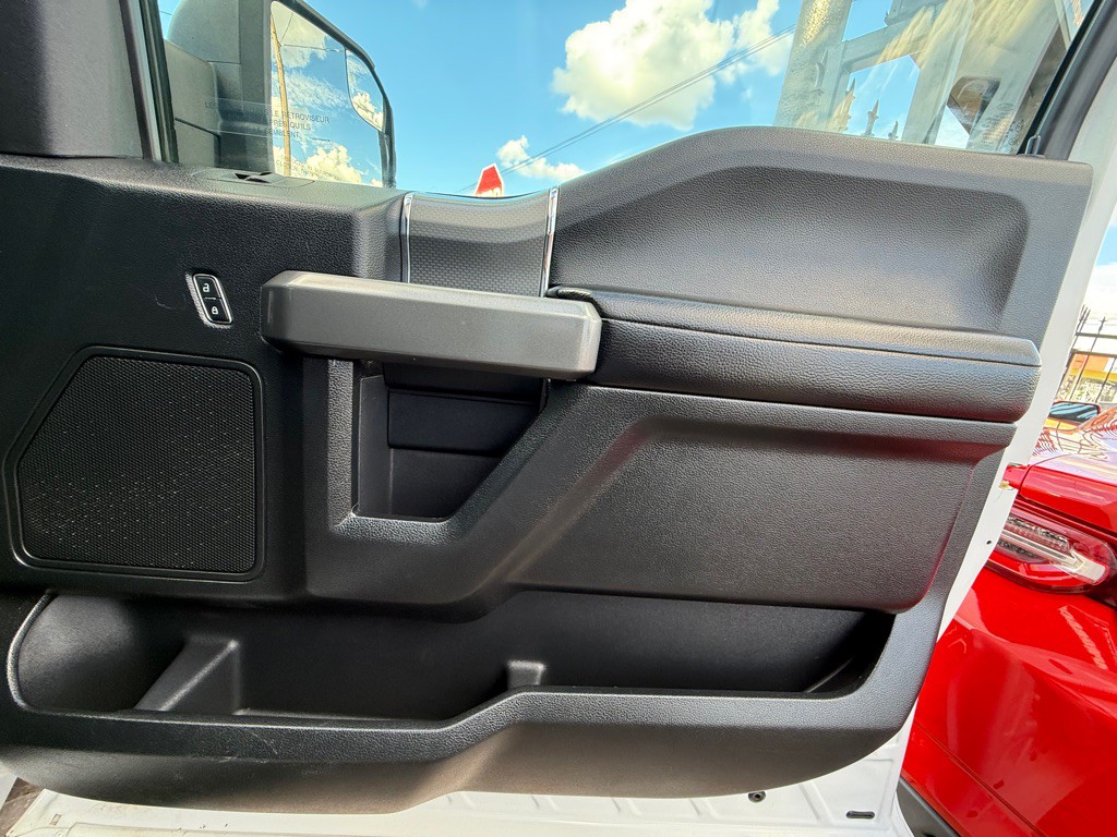 2017 Ford F-150 Image 41