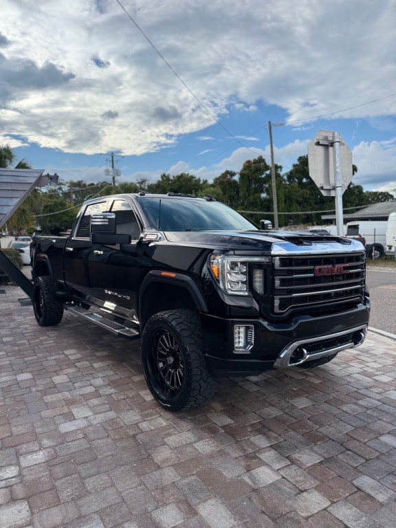 2020 GMC Sierra Image 3
