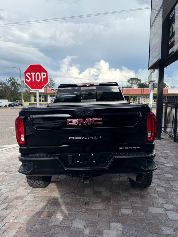 2020 GMC Sierra Image 8