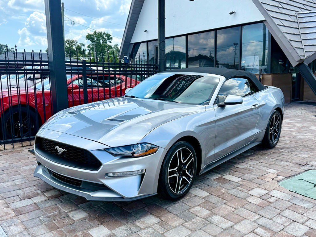 2020 Ford Mustang Image 5