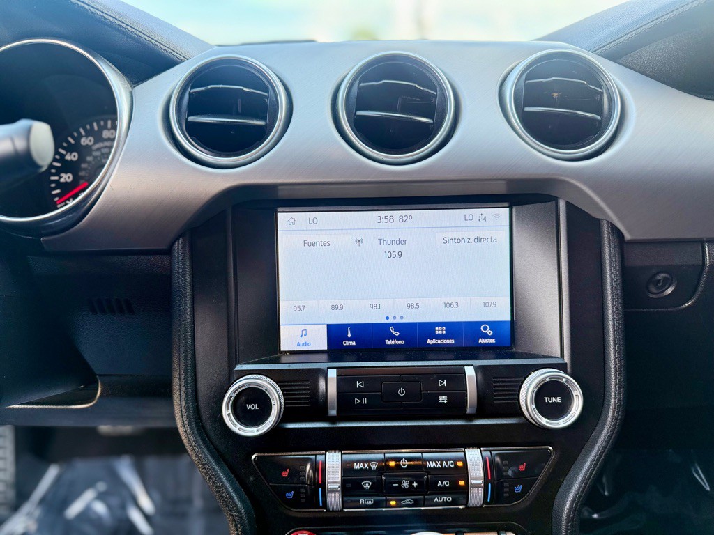 2020 Ford Mustang Image 14