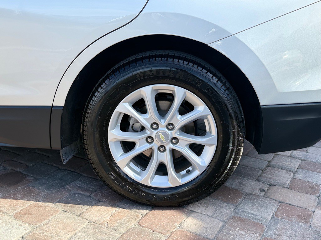 2020 Chevrolet Equinox Image 9