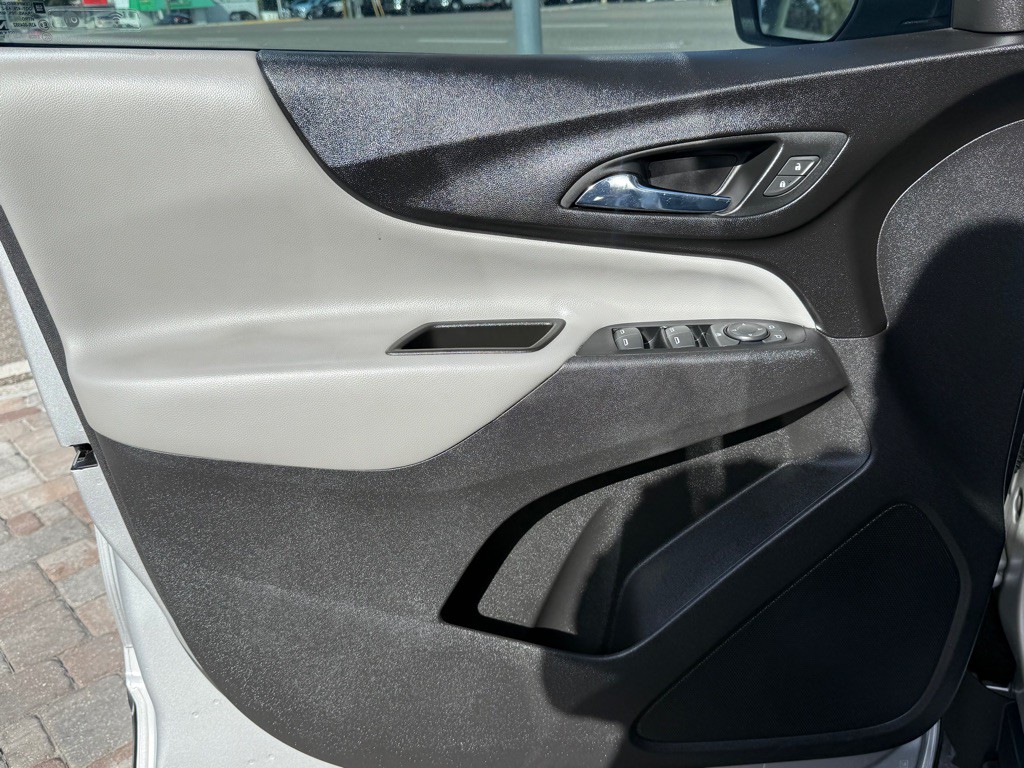 2020 Chevrolet Equinox Image 27