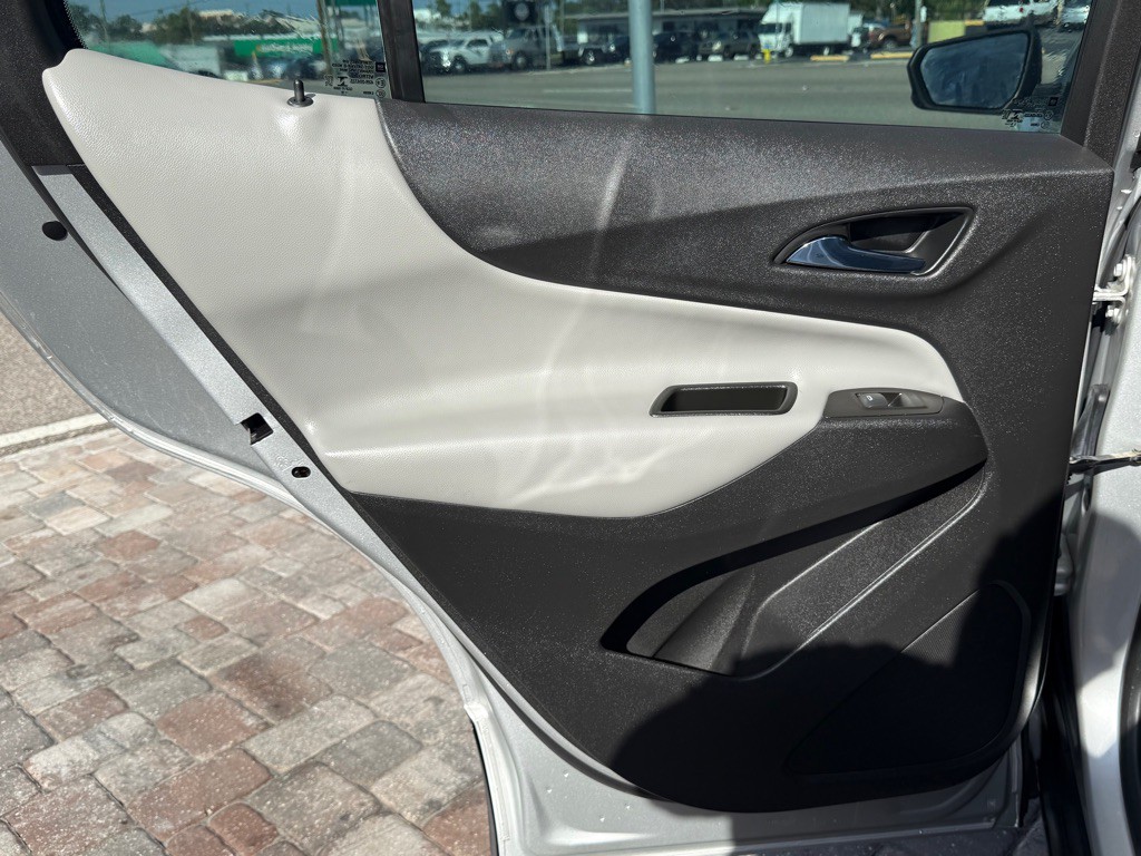 2020 Chevrolet Equinox Image 31