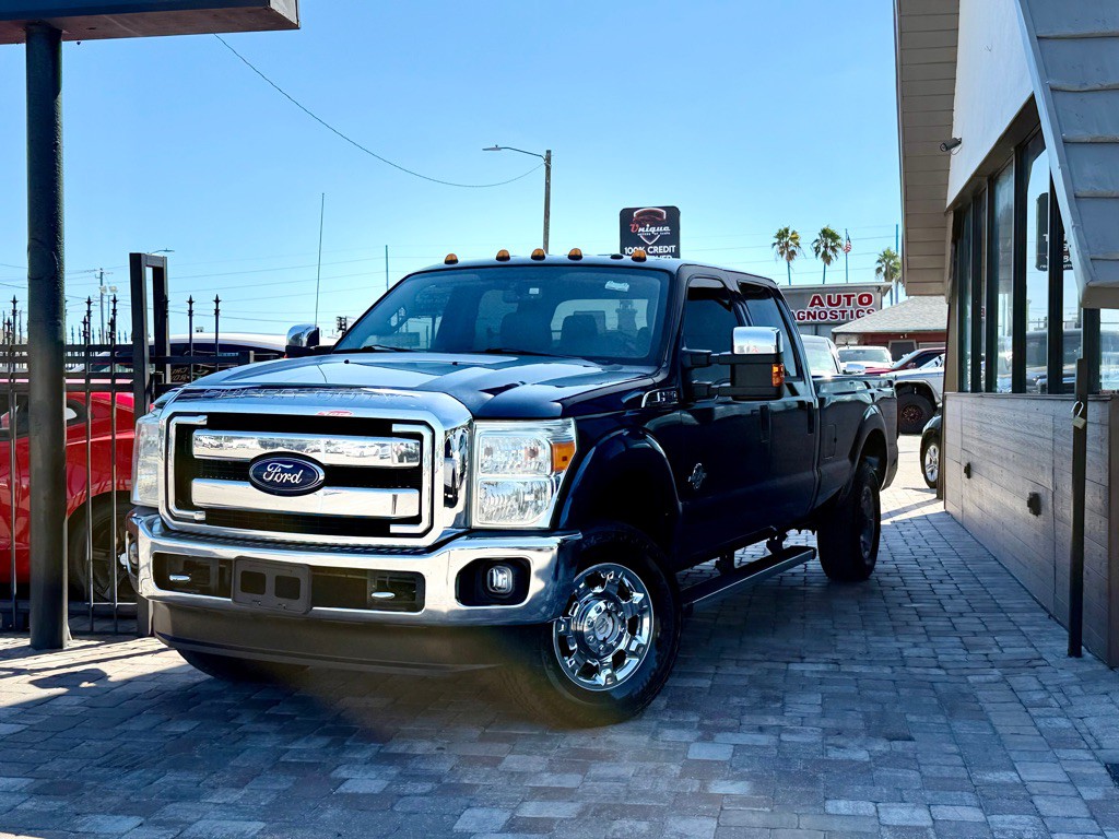 2015 Ford F-250 Image 1