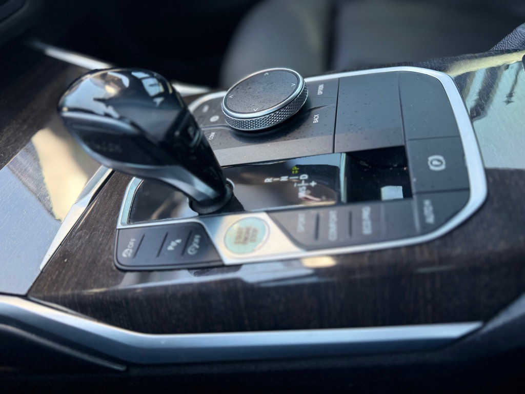 2020 BMW 3 Series Image 31