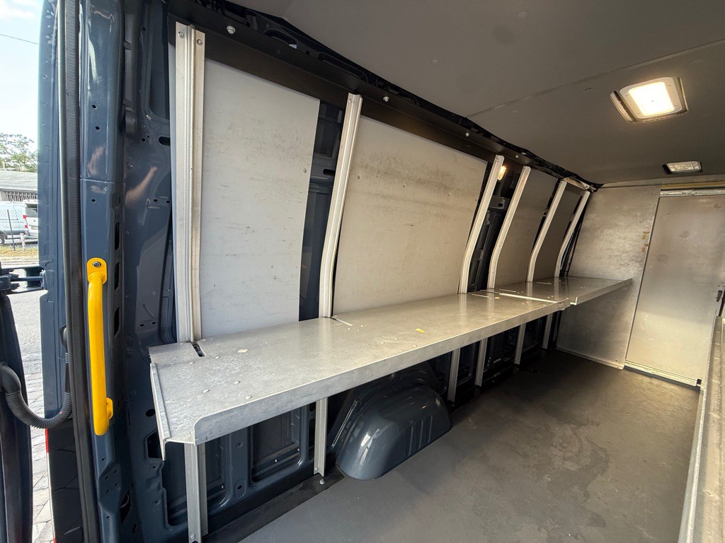 2019 Mercedes-Benz Sprinter Image 16
