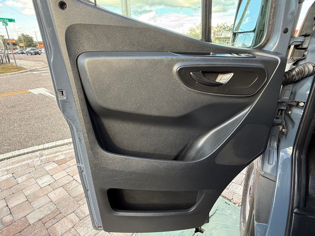2019 Mercedes-Benz Sprinter Image 20