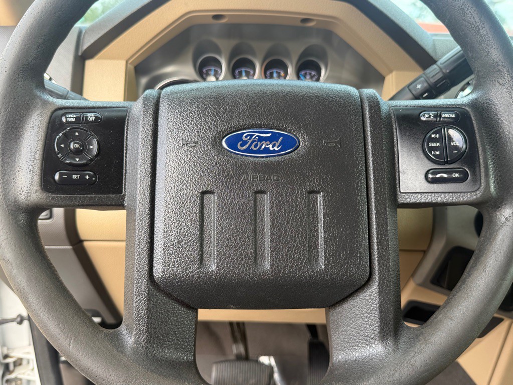 2013 Ford F-250 Image 16