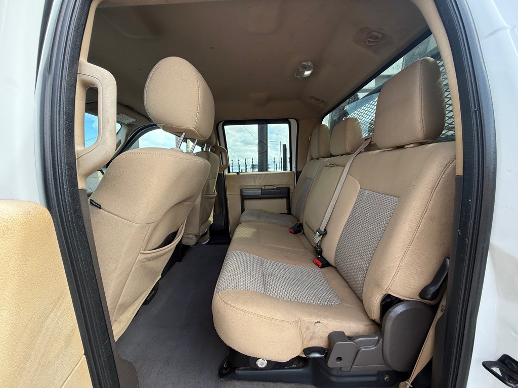 2013 Ford F-250 Image 18